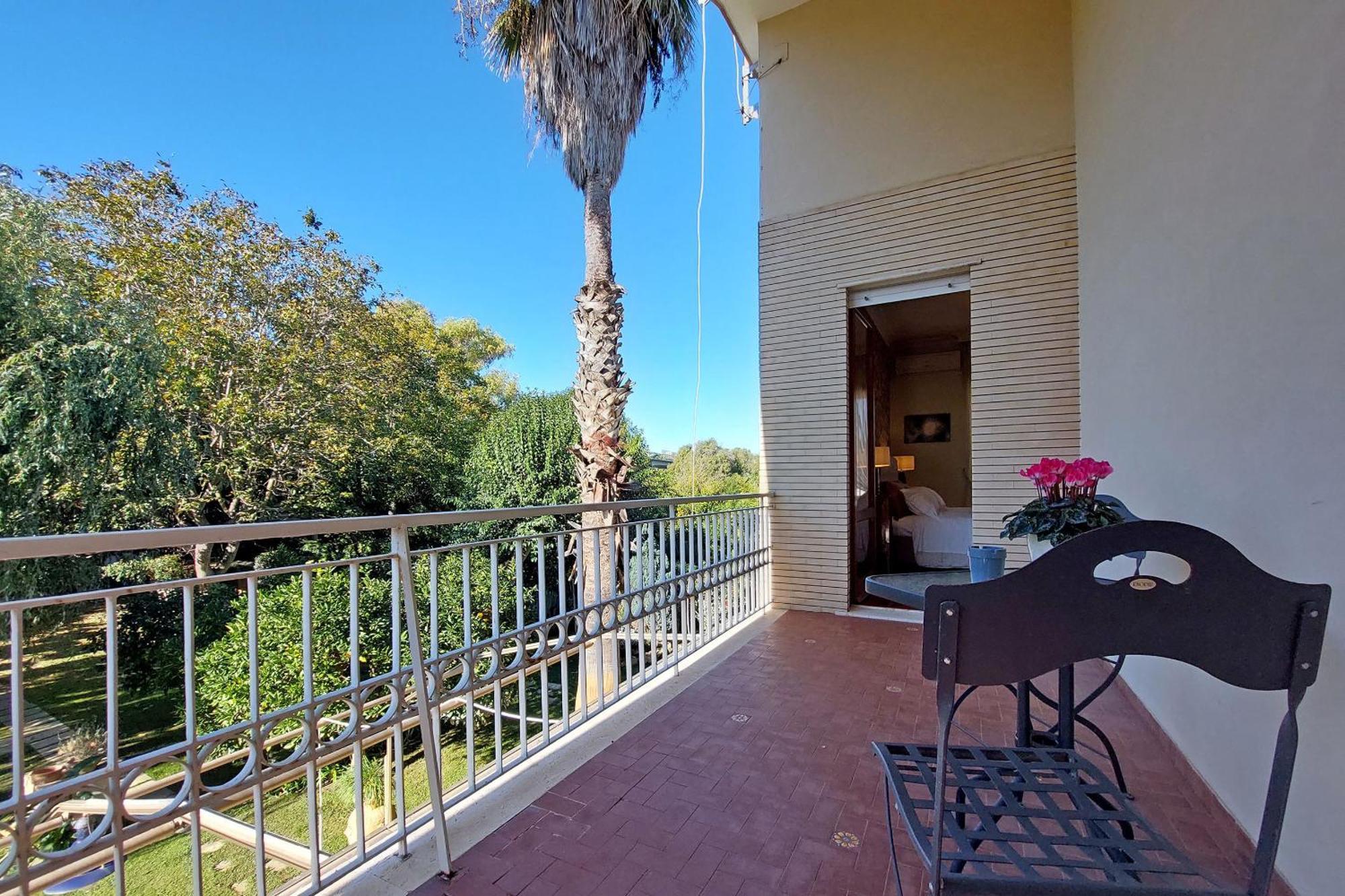 Villa Gisi Guest House Fiumicino Exterior photo